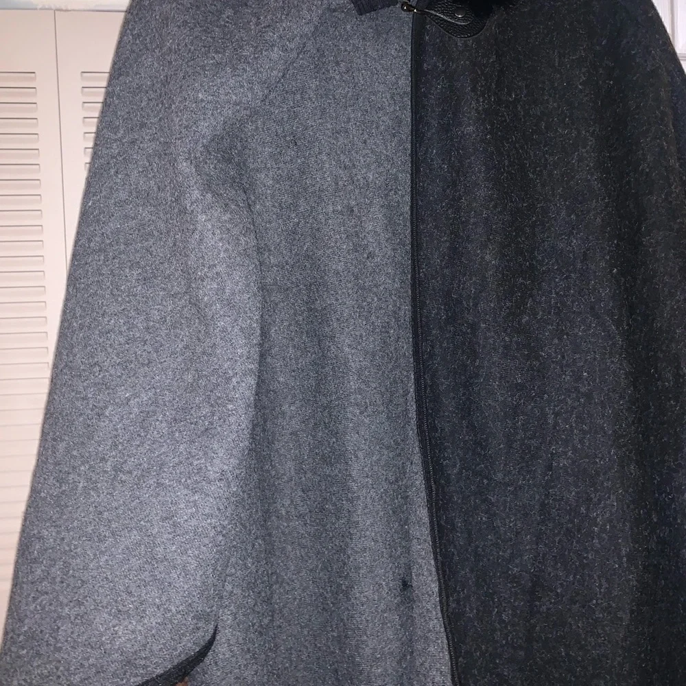 CARDIGAN GRAY SHAWL HOODIE. - Picture 11 of 12